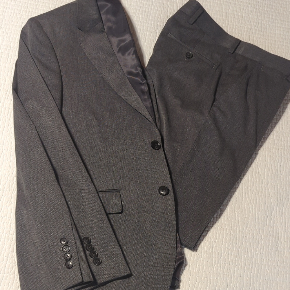 Classic Gray Men's Suit